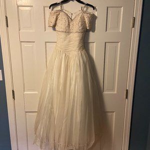 Off the Shoulder Ivory Ball Gown